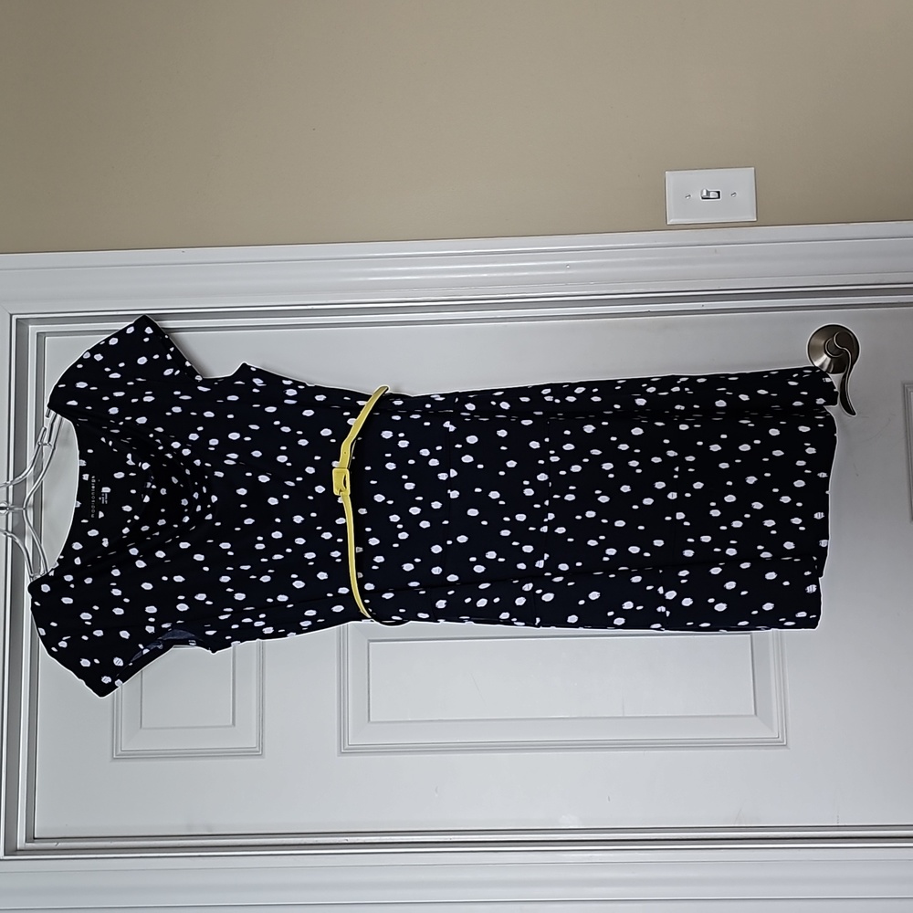 Madison Leigh short sleeved belted dress